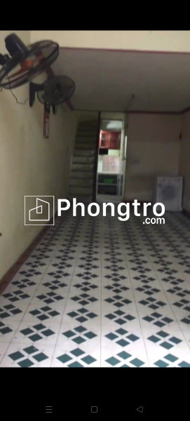 Mình cho thuê nhà nguyên căn, có sân nhỏ tại ngo 12a lương khánh thiện ( đối diện tượng đài hoàng