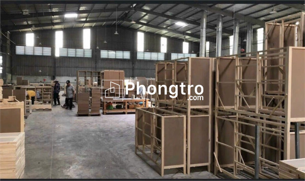 Nhà xưởng ngoài khu công nghiệp , sản xuất, kho bãi, hệ thống pc vách tường. sẵn xưởng