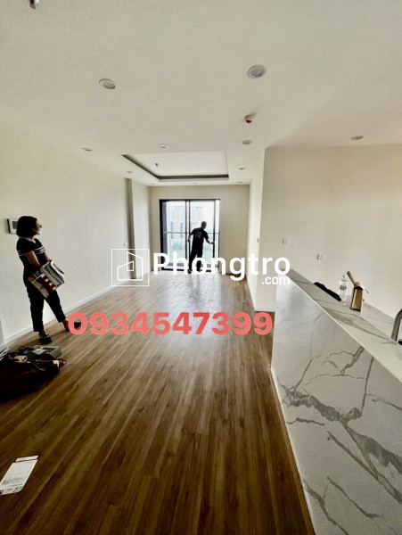 Cho thuê căn góc 3 ngủ 99m2 đẹp nhất trinity tower ( cạnh vinhomes green bay), nhìn 3 hồ giá