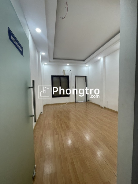 Cho thuê phòng mới đẹp, có cửa sổ thoáng - 99 cao thắng, p3, quận 3