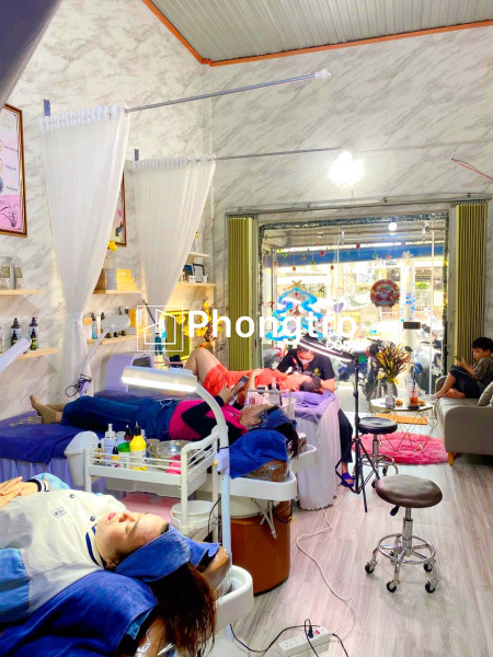 Do có việc gia đình nên em cần chuyển đổi về quê cần sang spa chăm sóc da gội dầu dưỡng sinh