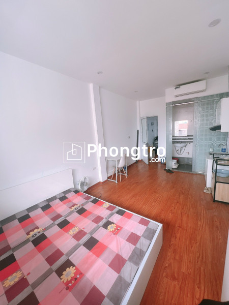 Chính chủ còn 2 phòng trọ cần cho thuê tại số 18c ngõ 1132 đường láng.