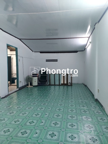 Cho thuê phòng lầu 1 tại đường lê bình, p4, quận tân bình
