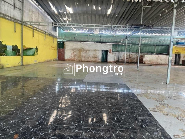 Cho thuê mặt bằng lê hồng phong phú hoà thủ dầu một.diện tích 20x30 mặt bằng thông suốt