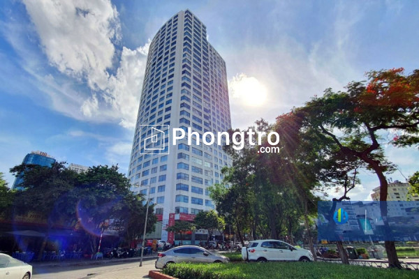 Cho thuê mặt bằng văn phòng hội nghị vew hồ đẹp có sân để xe rộng, thoáng tại sảnh chính tòa văn