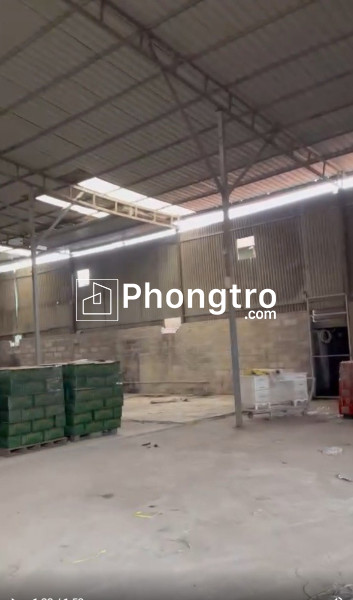 Cho thuê kho xưởng tại cát thượng, bắc từ liêm, hà nội. diện tích 850m , xe container đỗ cửa, điện