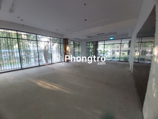 Toà nhà mặt tiền 55 - 57 trường sơn, phường 15, quận 10, tphcm.