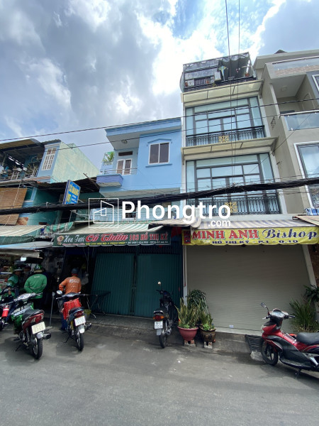 Cho thuê nhà mt chợ hoa hồ thị kỷ, p1, q10