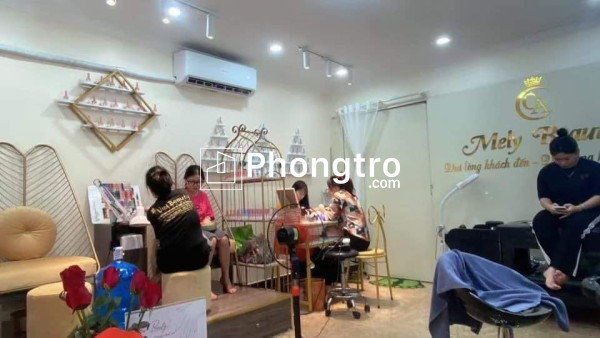 Chính chủ cần sang nhượng tiệm nail quận 12