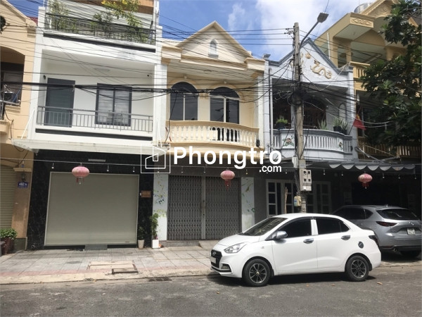 Cho thuê nhà 1t1l đẹp phường rạch dừa đường 30/4, tpvt