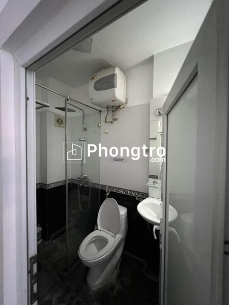 Cho thuê nhà mới chính chủ nguyên căn 80m2-4.5t, nhà hàng, vp, kd, nguyễn xiển-20tr