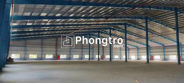 Cho thuê xưởng tân uyên bình dương.diện tích đất: 1800m².diện tích xưởng: 1350m².đường xe
