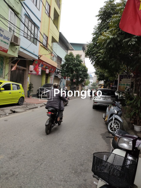 Cho thuê gấp lâu dài giá rẻ nhà trương định 100m, 2 tầng, mặt tiền 6.5m, 4.6tr/th.