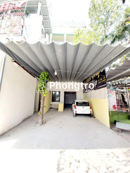 Cho thuê mặt bằng trung tâm ngã tư đường nguyễn văn linh, phường tân thuận tây, quận 7