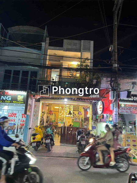 Quận bình tân ! sang quán trà sửa – mì cay , mt 147a đường số 11 , f. bhh ,
tel :